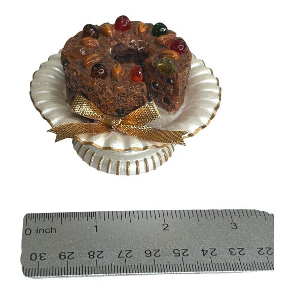 Vintage Miniature Fruitcake on a Platter Christmas Holiday Decor Trinket - Picture 6 of 7